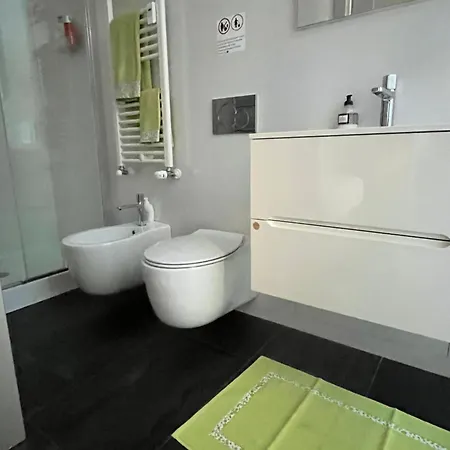 Bellissima Con Bagno Privato Citylife - Sempione 홈스테이 밀라노