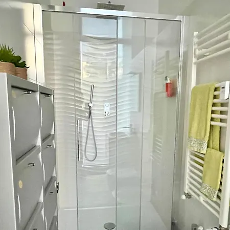 Bellissima Con Bagno Privato Citylife - Sempione 民宿